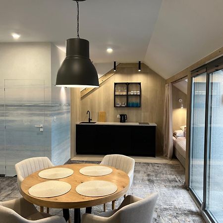Livin Leba Hotel Ngoại thất bức ảnh