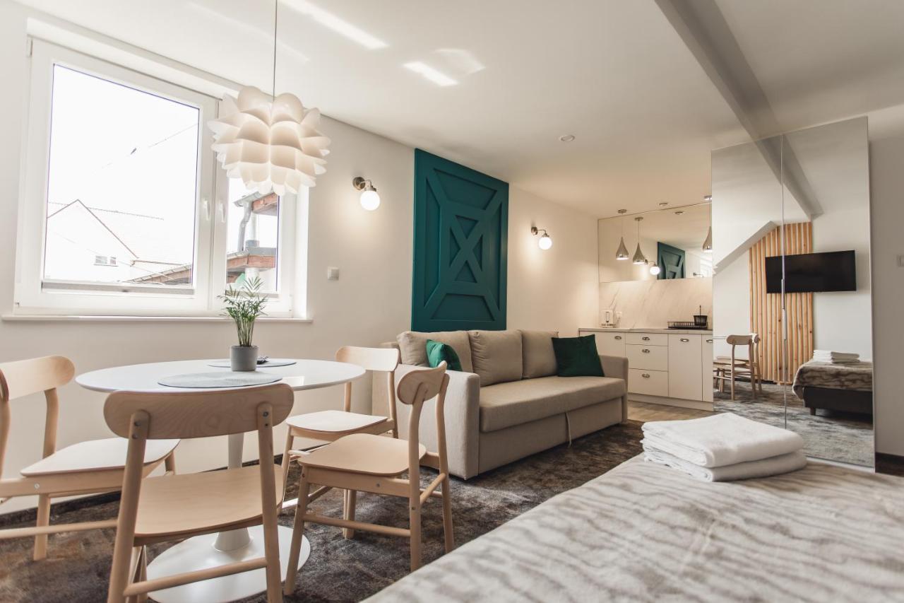 Livin Leba Hotel Ngoại thất bức ảnh