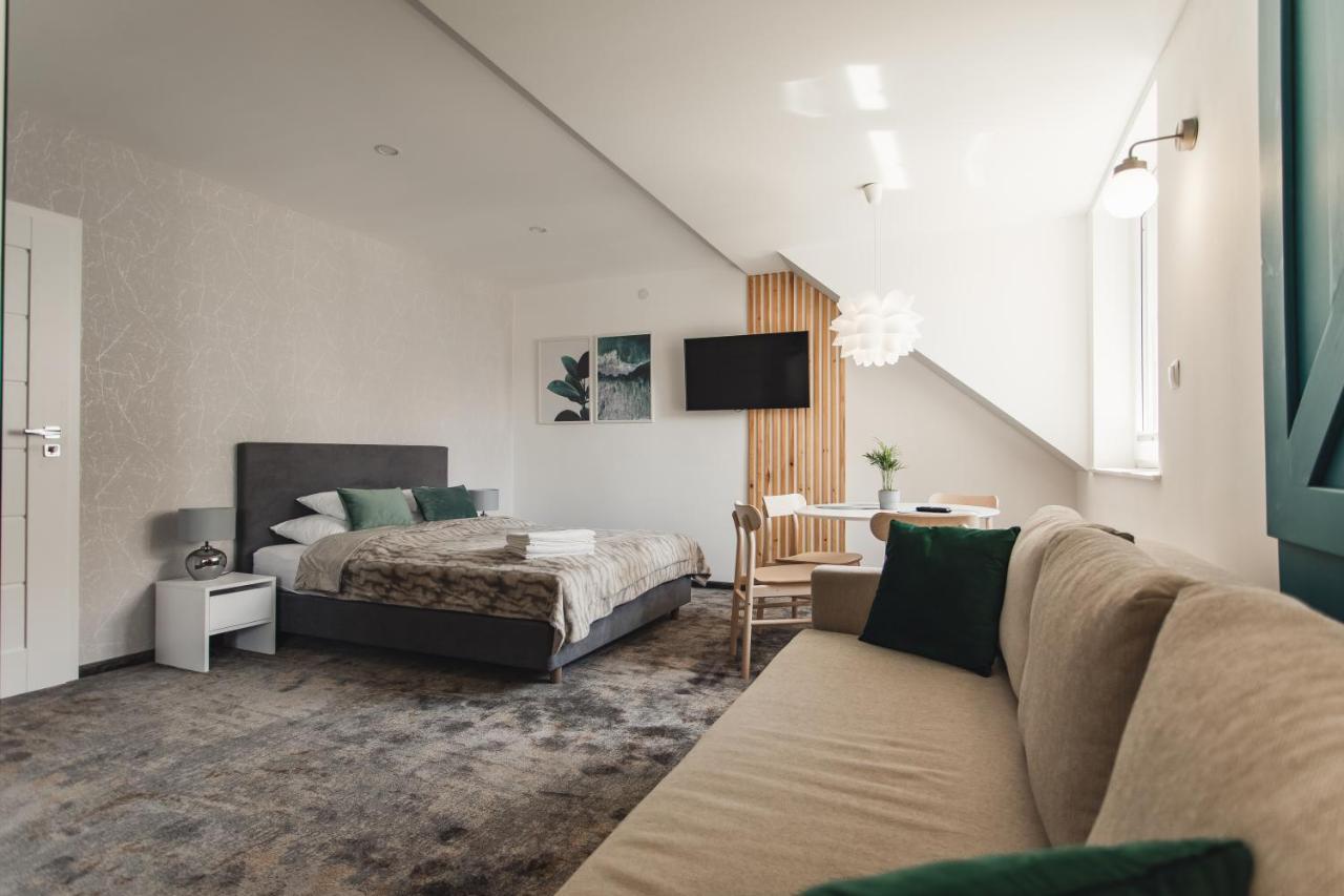 Livin Leba Hotel Ngoại thất bức ảnh
