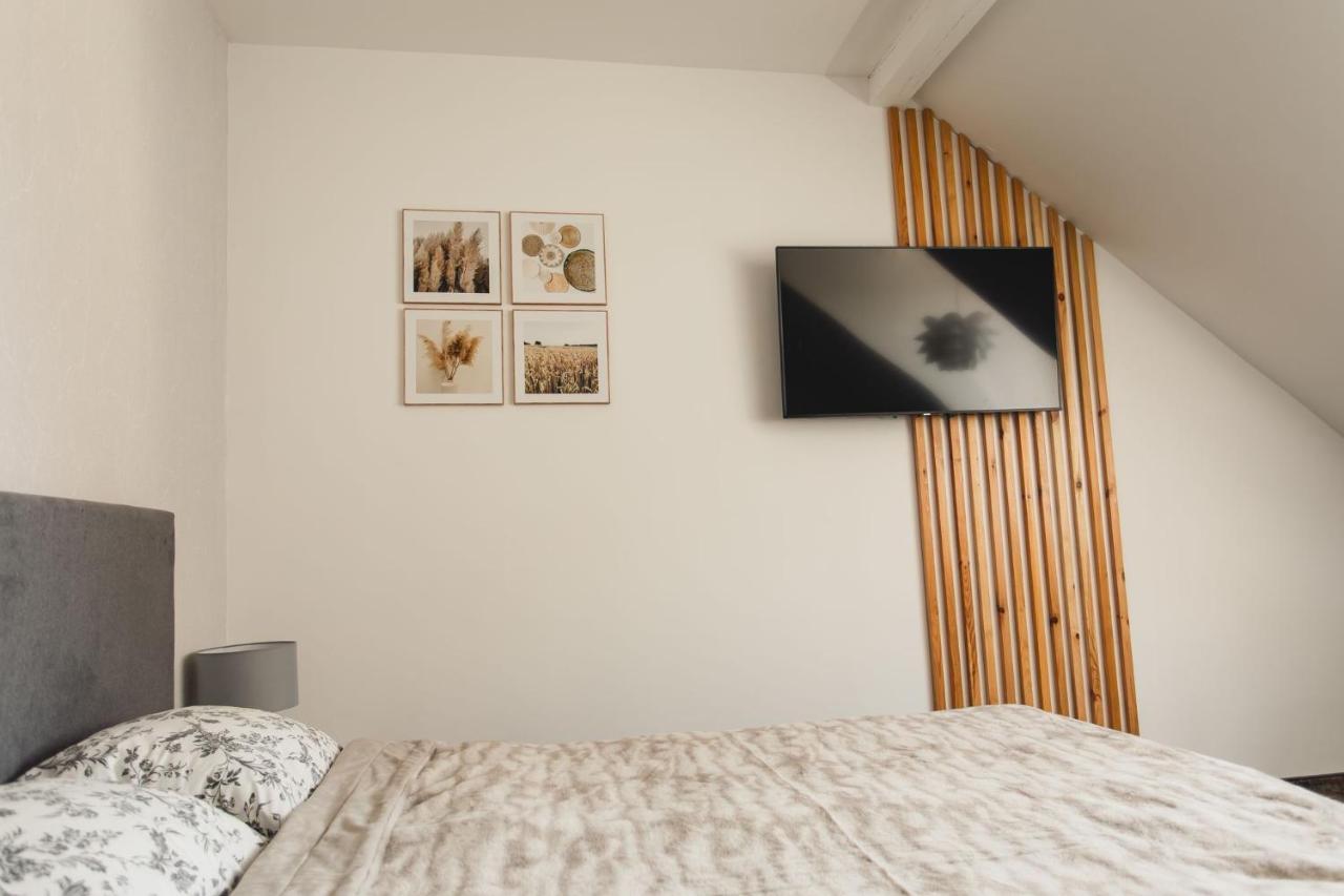 Livin Leba Hotel Ngoại thất bức ảnh