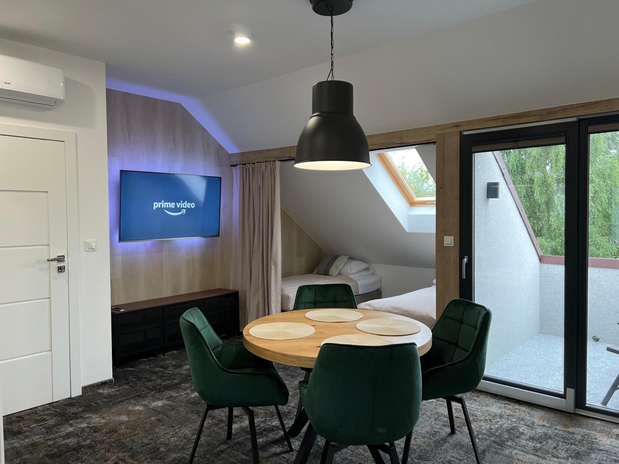 Livin Leba Hotel Ngoại thất bức ảnh